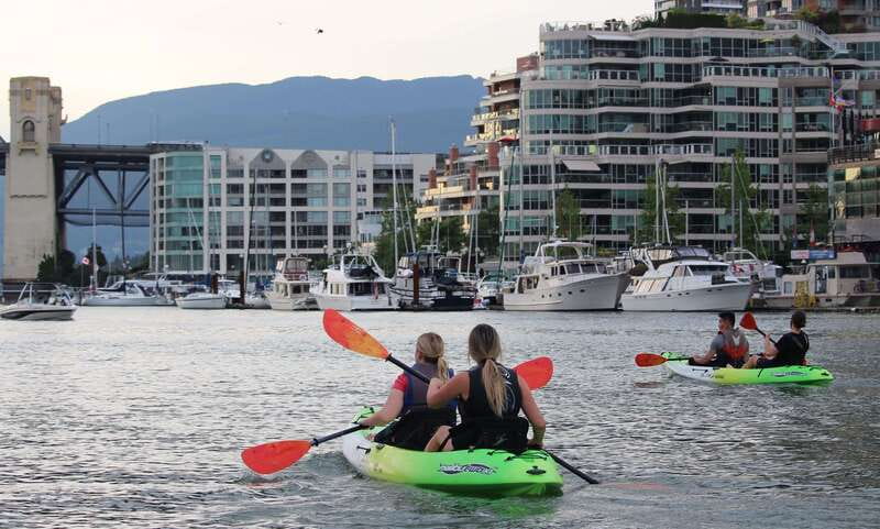 3 Hour Kayak in Vancouver with Coffee on the Beach - Science World and BC Place: famous sights, seen from a smarter angle