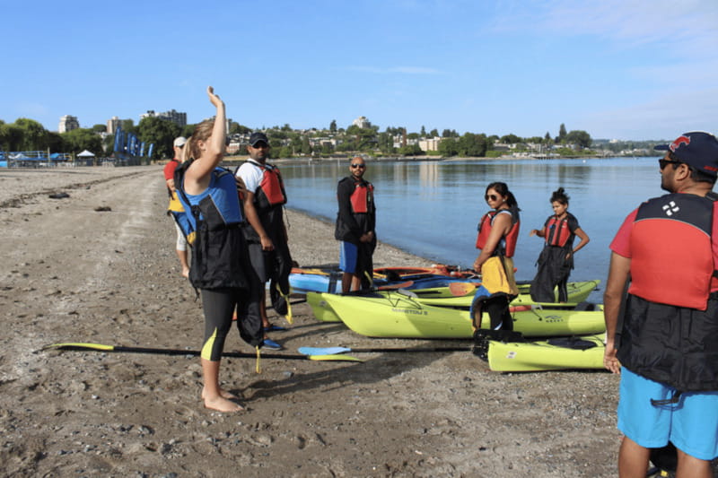 3 Hour Kayak in Vancouver with Coffee on the Beach - The coffee-and-snack beach stop: a break that actually helps