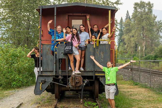 4-Day Canadian Rockies & Banff Classic Summer Tour - What to pack and how to handle long coach timing