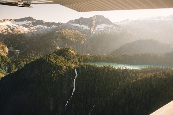 Alpine Lake Flightseeing Experience from Squamish - Departure timing and how to fit it into a day in Squamish