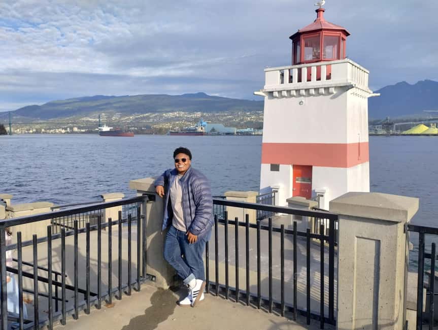 Aquarium & StanleyPark+20 Gem Spots+City/Vip Car+Small Group - Price and value: what $116 really buys you