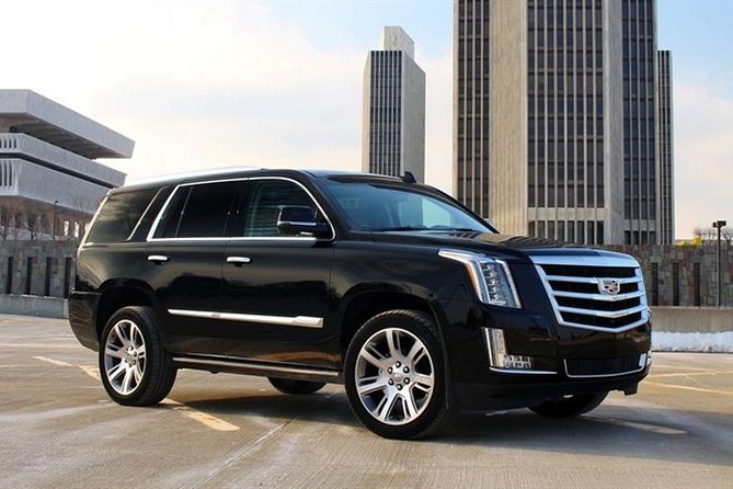 Arrival Transfer: Vancouver Airport YVR - Vancouver by Luxury SUV - Key Things to Know Before You Go