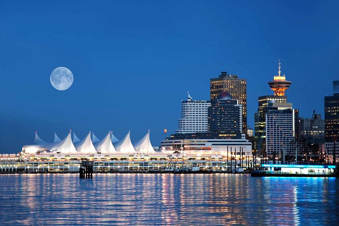 Arrival Transfer: Vancouver Airport YVR - Vancouver by Luxury SUV - Safety and Comfort That Changes the Whole Arrival Feeling