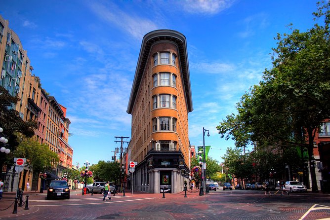 Best of Vancouver Private Tour - Chinatown and Queen Elizabeth Park: contrast, elevation, and quick breaks