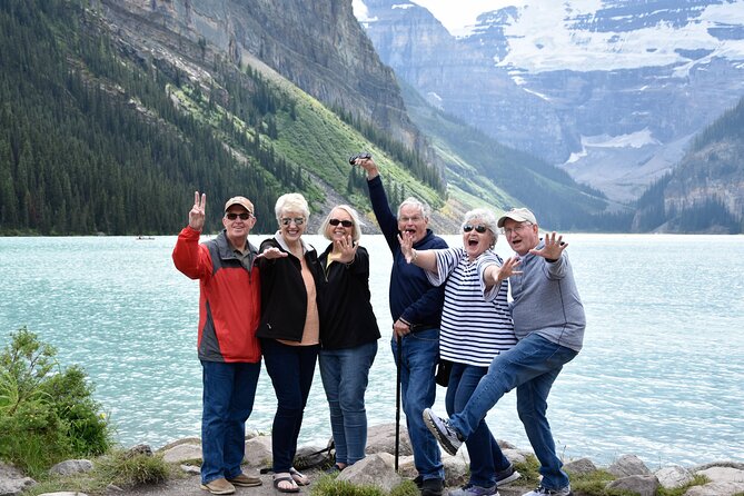 Canadian Rocky Mountains & Banff 5-Day Premium Tour - Day 3: Sulphur Mountain Gondola and Two Jack Loop Calm Time