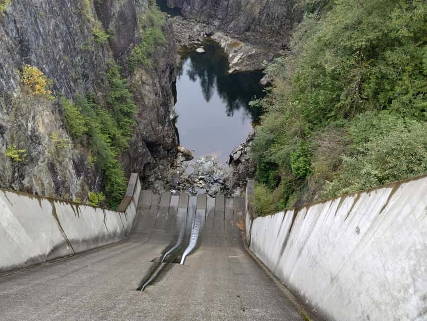 CAPILANO BR+GROUSE Mtn+STANLEY P+DAM+LAKE+HATCHERY/CAR/9in1 - Who This Tour Suits Best (and Who Might Not)