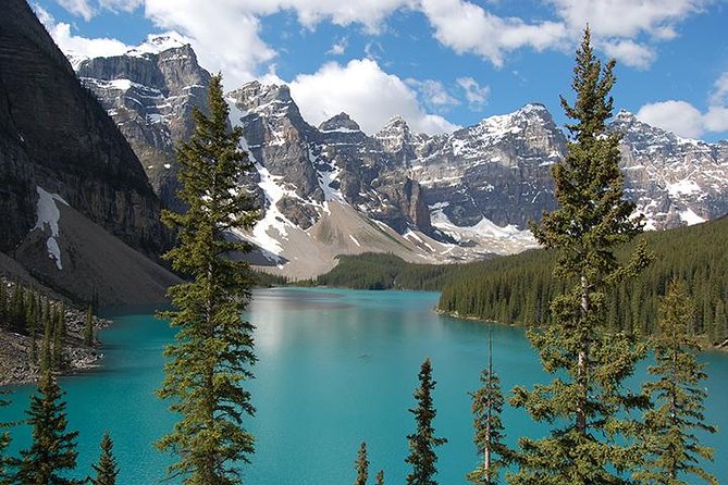 Circle West - Canadian Rockies Round Trip Bus Tour From Vancouver - The Bus Day Reality: Long Drives, Tight Timing