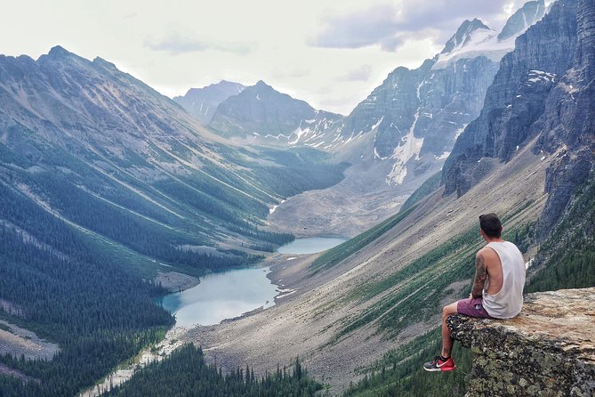 Coho - Explore Banff and Jasper National Parks (4-Days) - Day 3: Moraine Lake access, plus Crowfoot, Peyto, and Mistaya