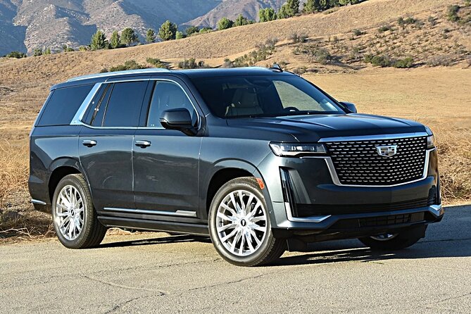 Departure Private Transfer from Vancouver to Vancouver YVR or Cruise Port by SUV - Private SUV Pickup in Vancouver City Center: What It Feels Like