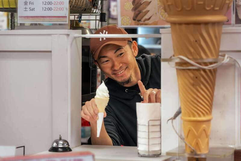Downtown Vancouver: Asian Eats Walking Food Tour - What You Learn About Asian Dining Etiquette (Beyond the Basics)