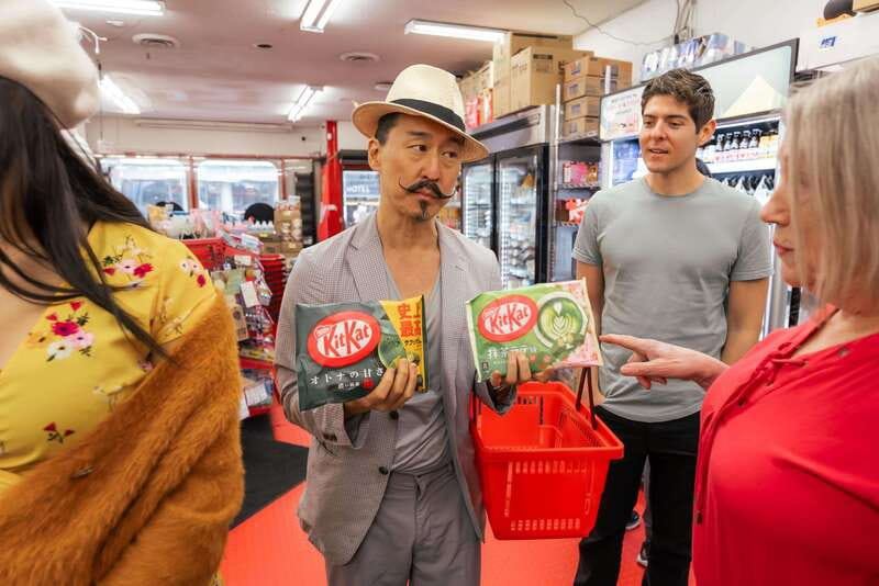 Downtown Vancouver: Asian Eats Walking Food Tour - Guide Power: Cultural Insight From Bronson, Anjgi, and Darray