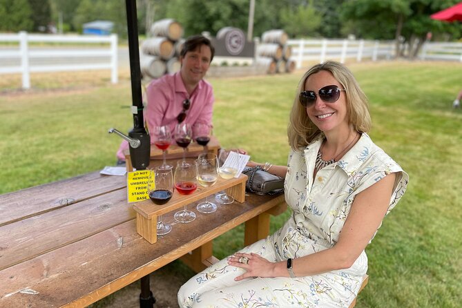 Elegance Unforgettable Tesla Wine Tour & Lunch - Vancouver to Fraser Valley in a Tesla-style day trip