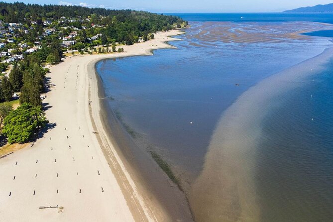 Explore Vancouver: Beaches & Downtown Audio Tour Bundle - Kitsilano Beach Park and the 137-Meter Heated Pool
