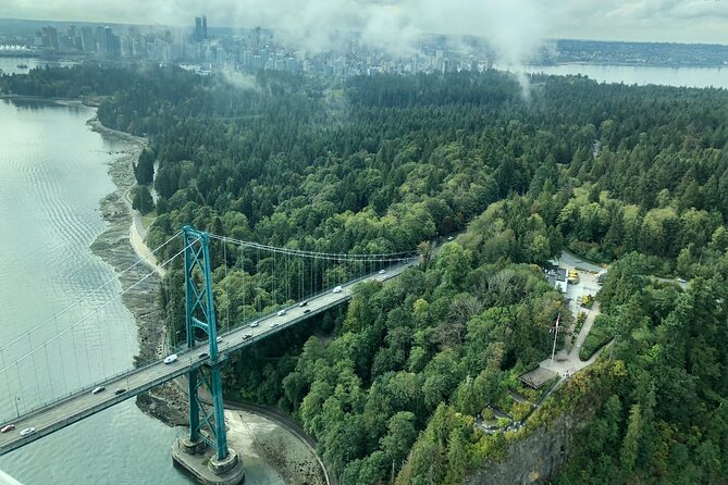 Extended Vancouver Panorama Scenic Seaplane Tour - The Flight Path: Stanley Park to Horseshoe Bay