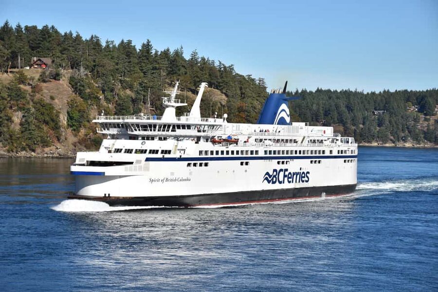 From Vancouver: Full-Day Victoria Tour with Ferry Ticket - Key points that make this Victoria day trip work