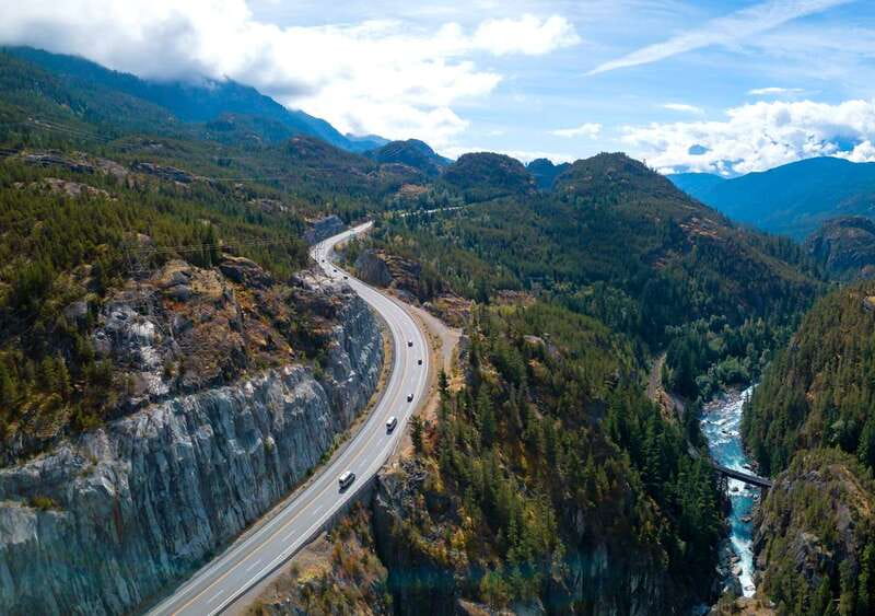From Vancouver: Full-Day Whistler Tour - Summer route: Shannon Falls, Sea-to-Sky Gondola, and the Sky Pilot Bridge