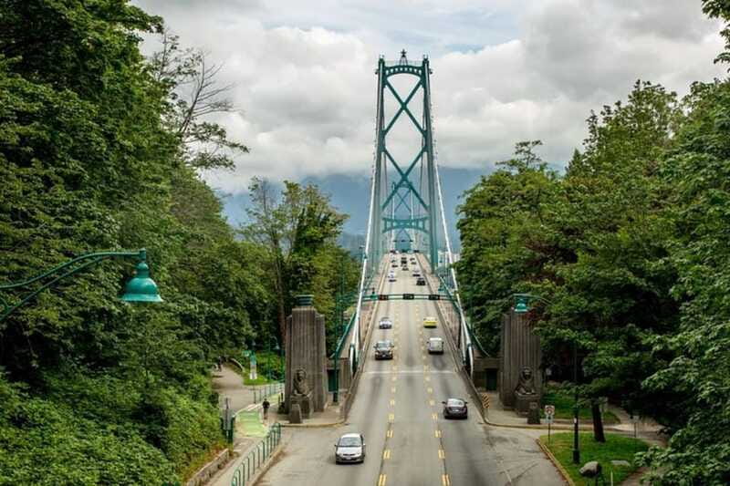 From Vancouver: Lighthouse Park & Horseshoe Bay Hiking Tour - Who this tour is best for