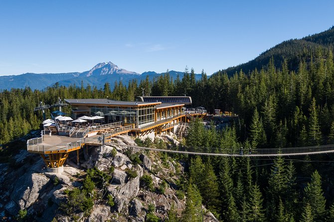 From Vancouver: Whistler & Sea to Sky Gondola with Shannon Falls - Shannon Falls Provincial Park: Quick Stop, Big Waterfall Energy