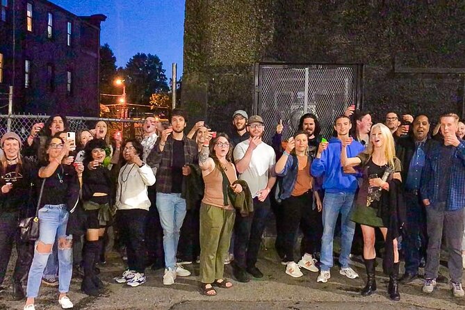 Gastown Pub Crawl - The social factor: meeting people without forcing it