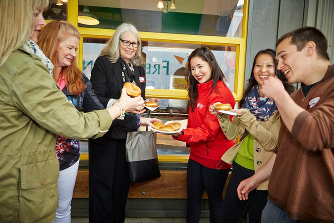 Granville Island Market Food Tour by Vancouver Foodie Tours - Sen Pad Thai: a warm, street-food reset inside the market