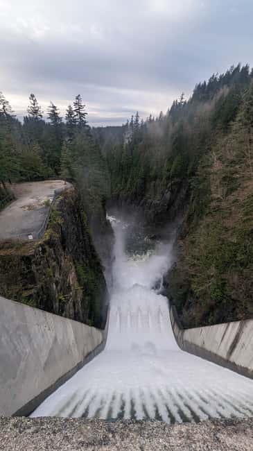 Grouse Mnt+StanleyPark+Hatchery+Cleveland Dam+LynnCanyonTOUR - Capilano lush rainforest trails: water sounds, not just trees