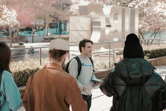 Hollywood North Film & TV Private Tour in Vancouver - Tablet clips and on-the-street storytelling: what you’ll see at each stop