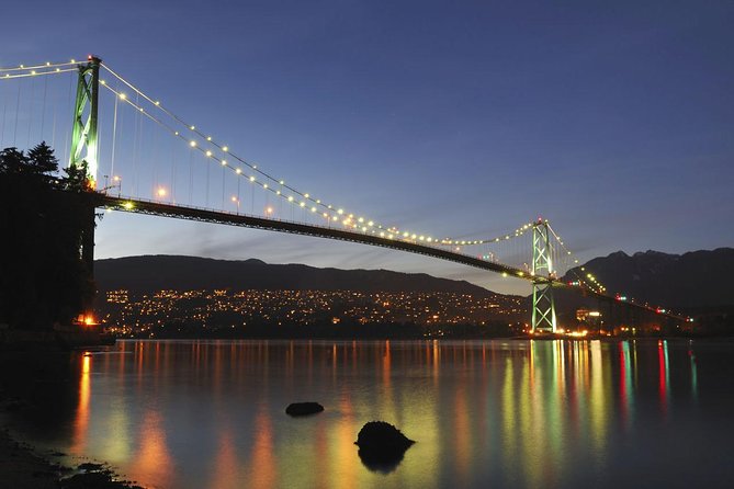 New Year's Eve Dinner Cruise through Vancouver Harbor - Midnight Toast and DJ Energy: How the Party Works Without Getting Chaotic