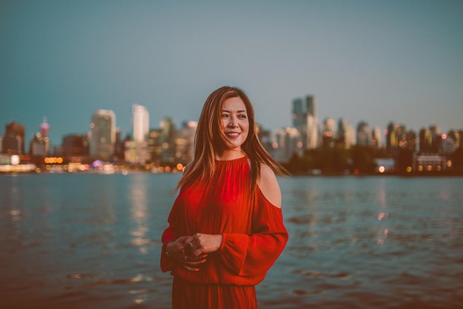 Personal Travel Photographer Tour in Vancouver - Price and Value: $294.64 for Up to 8 People