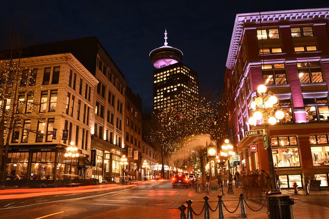 Photography & Walk at Night - The Gastown walk: cobblestones, steam, and framing lessons