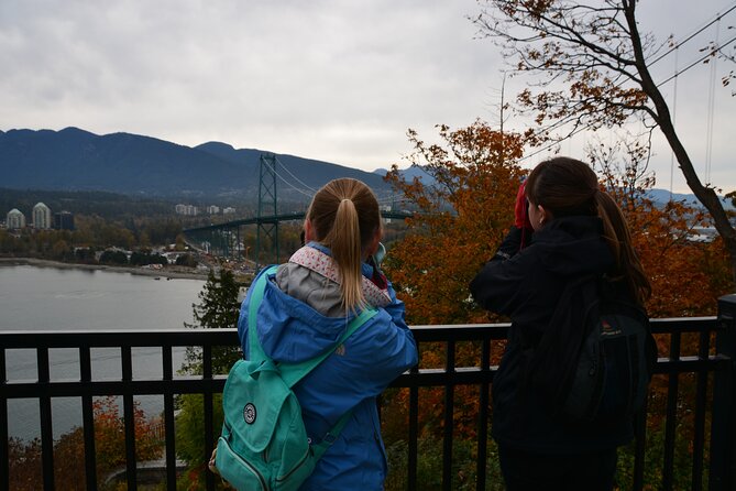 Photography & Walk in Stanley Park - Stop 2: Stanley Park’s old-growth forest walk (where your settings start to matter)