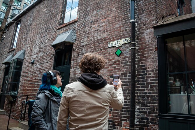 Self-Guided Smartphone Walking Tour of Gastown - Stop-by-stop: Waterfront Station, Harbour Centre, Steam Clock, and Blood Alley
