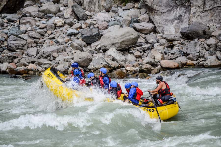 Squamish: Wet and Wild Elaho Exhilarator Rafting Experience - Timing and Getting There: Vancouver Pickups and a Solid Day Rhythm
