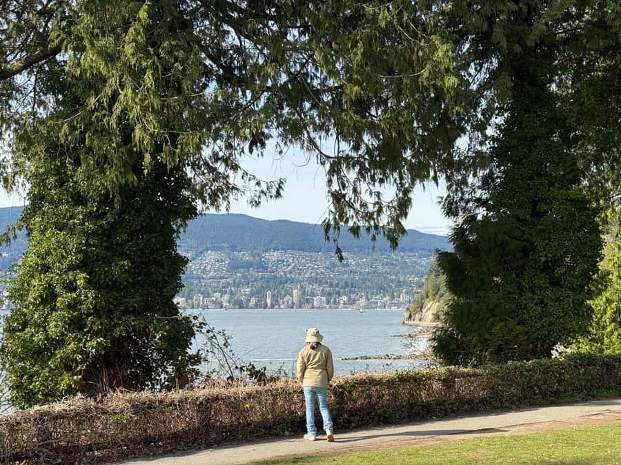 Stanley Park CarTour:SmallGroup/Comfort&CheaperThan BikeTour - Quick takeaways before you go