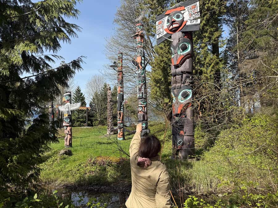 Stanley Park CarTour:SmallGroup/Comfort&CheaperThan BikeTour - The route: how 2.5 hours strings together downtown and the park