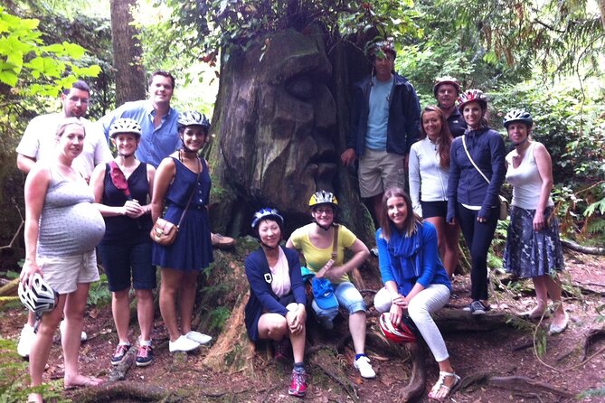 Stanley Park & Downtown - Vancouver Bike Tours - Lost Lagoon and Stanley Park: where the tour becomes unforgettable