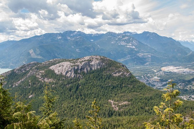 Stawamus Chief Hike & Local Brewery Tasting - Stawamus Chief Park: a self-guided climb with big payoff