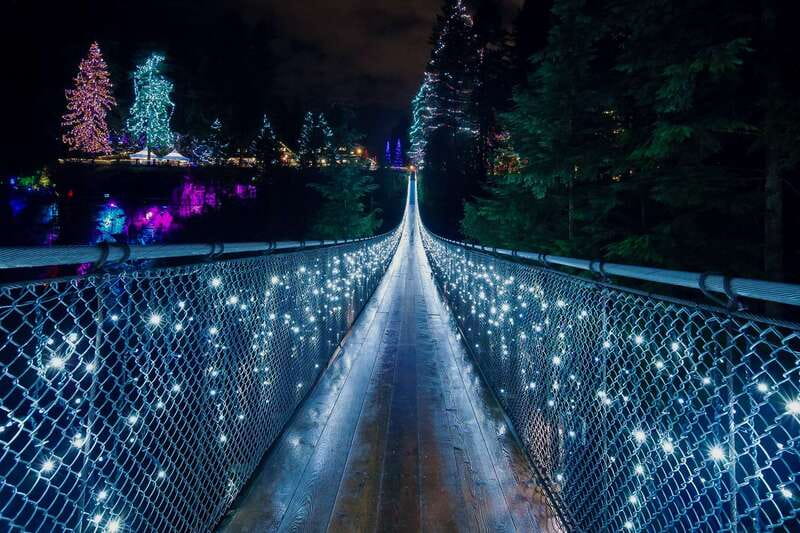 Vancouver and Capilano Suspension Bridge Canyon Lights - A 5-hour Vancouver-to-Capilano plan that actually fits holiday schedules