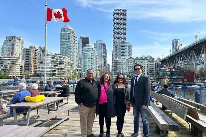 Vancouver and North Shore Grand City Tour with your luggage - Vancouver to North Shore with your bags: the real value