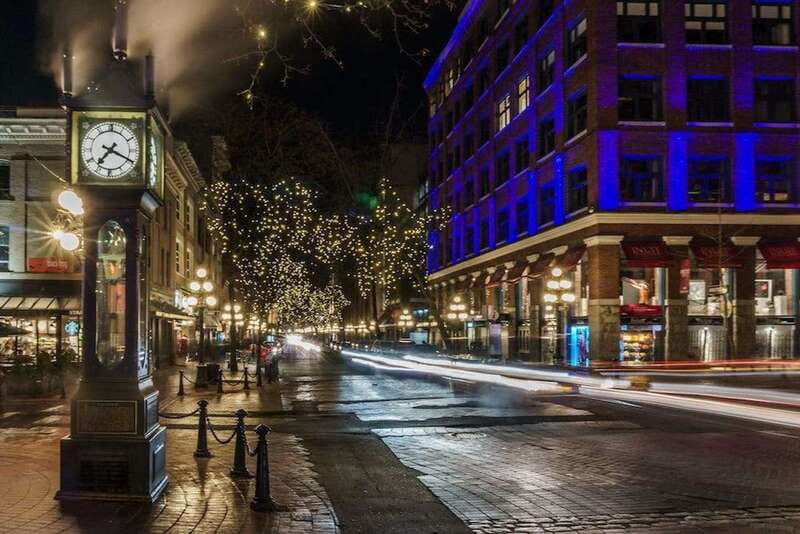 Vancouver: Attractions by Twilight Guided Tour with Dinner - A Vancouver Night Plan That Packs Three Icons Into 5 Hours