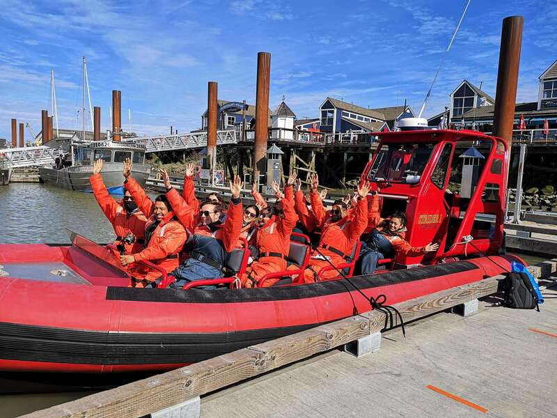 Vancouver, BC: Whale Watching Tour Small Zodiac with Guide - Why the Strait of Georgia is such a good place to spot whales