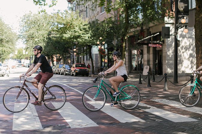 Vancouver Bike or Ebike Rental - Self Guided Map provided - Gastown by bicycle: the oldest neighborhood in the city