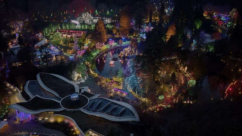 Vancouver Christmas Lights Karaoke Trolley Tour - VanDusen Botanical Garden’s Festival of Lights: The Main Event