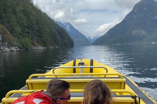Vancouver City and Waterfall Waterfront Sightseeing Boat Tour - Free Photo Package: How to Expect It and What to Do If It’s Late