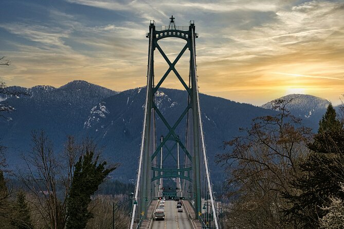 Vancouver City Highlights - Private Tour up to 14 guests - Queen Elizabeth Park: the skyline stop that keeps the photos coming