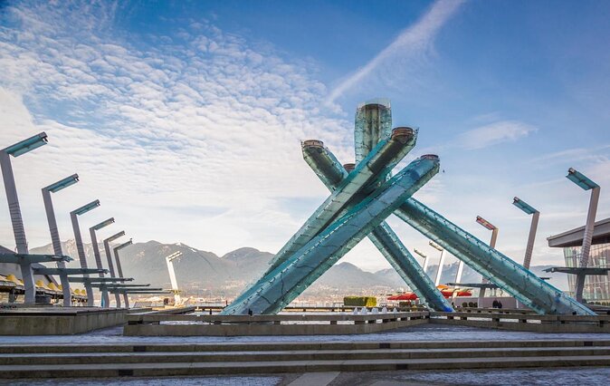 Vancouver City Sightseeing Adventure with Kids: Heroes & Villains - Key things to know before you go