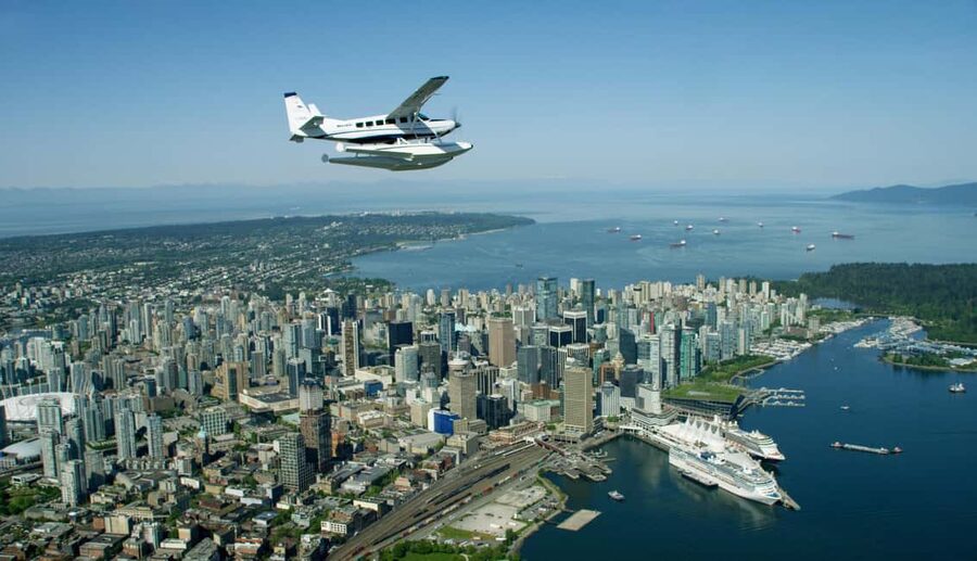 Vancouver: City Skyline Scenic Seaplane Flight - North Shore Mountains and Stanley Park: Why This View Hits