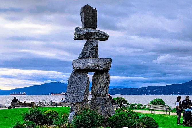 Vancouver city Tour with all attractions - Vancouver Aquarium: the included 90-minute anchor