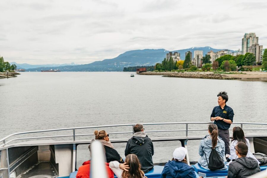 Vancouver: Covered Whale Watching Adventure with Free Photos - Free photos change how you watch the water