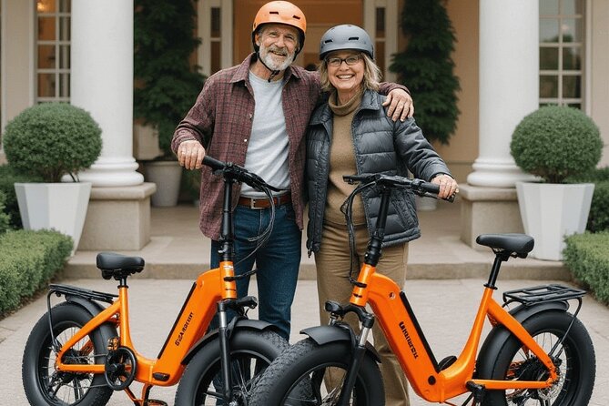 Vancouver E-Bike Rentals - Premium Seawall Bike Path Location - E-bike handling 101: safety gear helps, but you’ll notice the weight