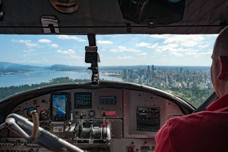 Vancouver: Extended Scenic Panorama Seaplane Tour - North Shore Mountains and Coast-Mountain Views Without a Car